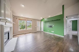6261 Maplehurst Dr, Ypsilanti, MI 48197 - Photo 7