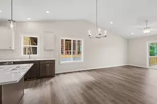 6596 Bellflower Dr SW, Zeeland, MI 49464 - Photo 7