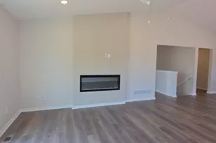 6596 SW Bellflower Dr SW, Zeeland, MI 49464 - Photo 9