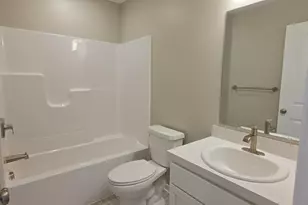 6596 SW Bellflower Dr SW, Zeeland, MI 49464 - Photo 7