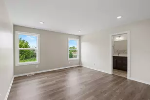 6596 Bellflower Dr SW, Zeeland, MI 49464 - Photo 13