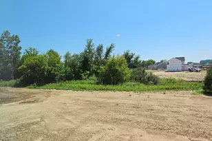 6596 Bellflower Dr SW, Zeeland, MI 49464 - Photo 27