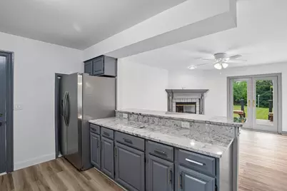 990 Centennial Avenue, Ypsilanti, MI 48198 - Photo 15