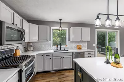 6296 Sheldon Drive, Hudsonville, MI 49426 - Photo 9