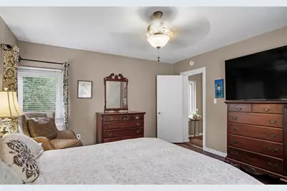 310 Aurora Street SE, Grand Rapids, MI 49507 - Photo 17