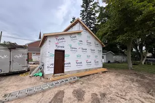 1125 W Grand Ave, Muskegon, MI 49441 - Photo 11
