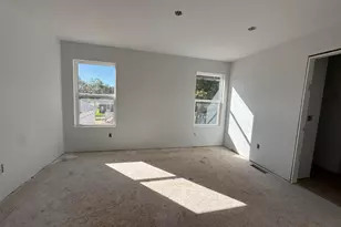 1125 W Grand Ave, Muskegon, MI 49441 - Photo 11