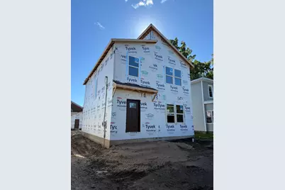 1125 W Grand Avenue, Muskegon, MI 49441 - Photo 1