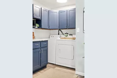 1889 Robinson Street, Muskegon, MI 49441 - Photo 11