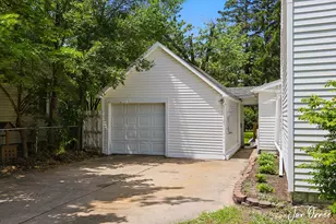 1889 Robinson St, Muskegon, MI 49441 - Photo 29