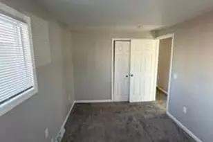 511 W Berry Ave, Lansing, MI 48910 - Photo 5