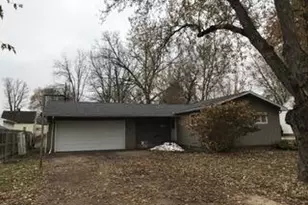 511 W Berry Ave, Lansing, MI 48910 - Photo 1