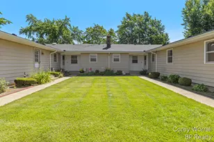 686 Andover St SE, Grand Rapids, MI 49548 - Photo 17