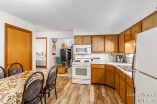 686 Andover St SE, Grand Rapids, MI 49548 - Photo 7