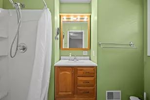 2214 Lynn Dr, Saint Joseph, MI 49085 - Photo 17