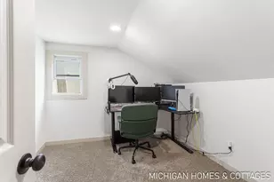 752 Jordan Lake Ave, Lake Odessa, MI 48849 - Photo 15