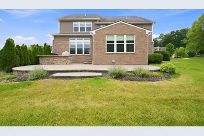 5887 Strawberry Circle, Commerce Township, MI 48382 - Photo 59
