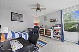 5887 Strawberry Cir, Commerce Township, MI 48382 - Photo 41