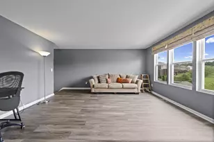 5887 Strawberry Cir, Commerce Township, MI 48382 - Photo 51