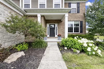 5887 Strawberry Circle, Commerce Township, MI 48382 - Photo 11