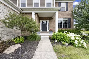 5887 Strawberry Cir, Commerce Township, MI 48382 - Photo 11