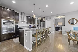 5887 Strawberry Cir, Commerce Township, MI 48382 - Photo 25