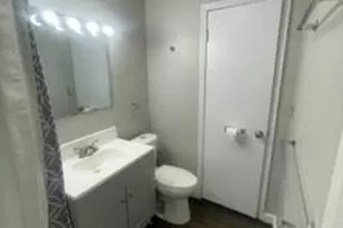 204 W Berry Ave, Lansing, MI 48910 - Photo 9