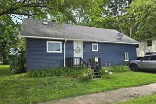 409 Norwood Ave, Sturgis, MI 49091 - Photo 1
