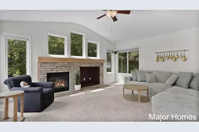 3480 Meadow Grove Drive SE, Kentwood, MI 49512 - Photo 15