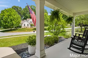 3480 Meadow Grove Dr SE, Kentwood, MI 49512 - Photo 5