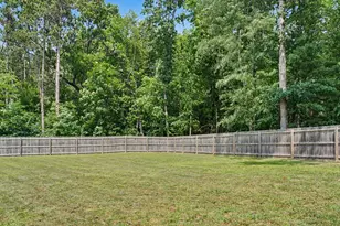 31550 Pine Ridge Cir, Lawton, MI 49065 - Photo 31