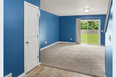 31550 Pine Ridge Circle, Lawton, MI 49065 - Photo 7
