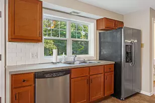 131 E 31st St, Holland, MI 49423 - Photo 21