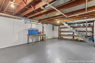 131 E 31st Street, Holland, MI 49423 - Photo 53
