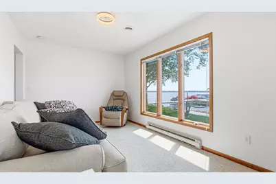 1027 E Lake Mitchell Drive, Cadillac, MI 49601 - Photo 11
