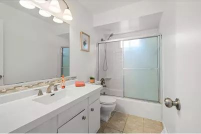 5077 Madison Avenue SE, Kentwood, MI 49548 - Photo 17