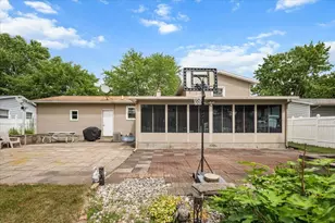 5077 Madison Ave SE, Kentwood, MI 49548 - Photo 9