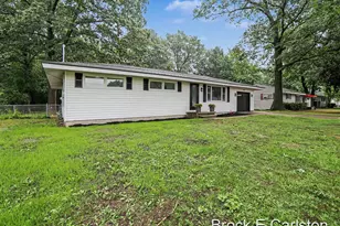 1288 Aspacia St, Muskegon, MI 49445 - Photo 3