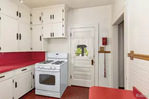 1545 4th St NW, Grand Rapids, MI 49504 - Photo 11