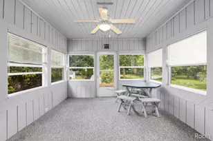 1545 4th St NW, Grand Rapids, MI 49504 - Photo 15