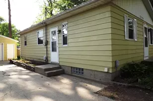 3751 Michael Ave SW, Wyoming, MI 49509 - Photo 3