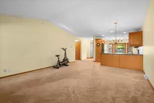 2506 Falcon Pointe Dr NW, Grand Rapids, MI 49534 - Photo 13