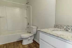 1643 Golfview Dr, Ypsilanti, MI 48198 - Photo 31