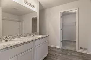 1643 Golfview Dr, Ypsilanti, MI 48198 - Photo 45