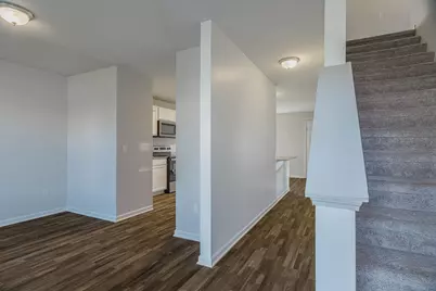 1643 Golfview Drive, Ypsilanti, MI 48198 - Photo 25