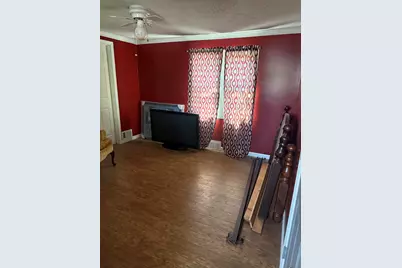 1074 W Grand Avenue, Muskegon, MI 49441 - Photo 15