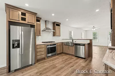 1283 E Ellis Road #7, Norton Shores, MI 49441 - Photo 5