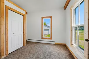 1076 Burbank Rd, Quincy, MI 49082 - Photo 13