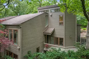815 Green Rd, Ann Arbor, MI 48105 - Photo 3
