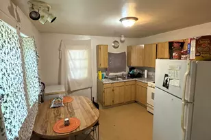 1902 Jefferson St, Muskegon, MI 49441 - Photo 9
